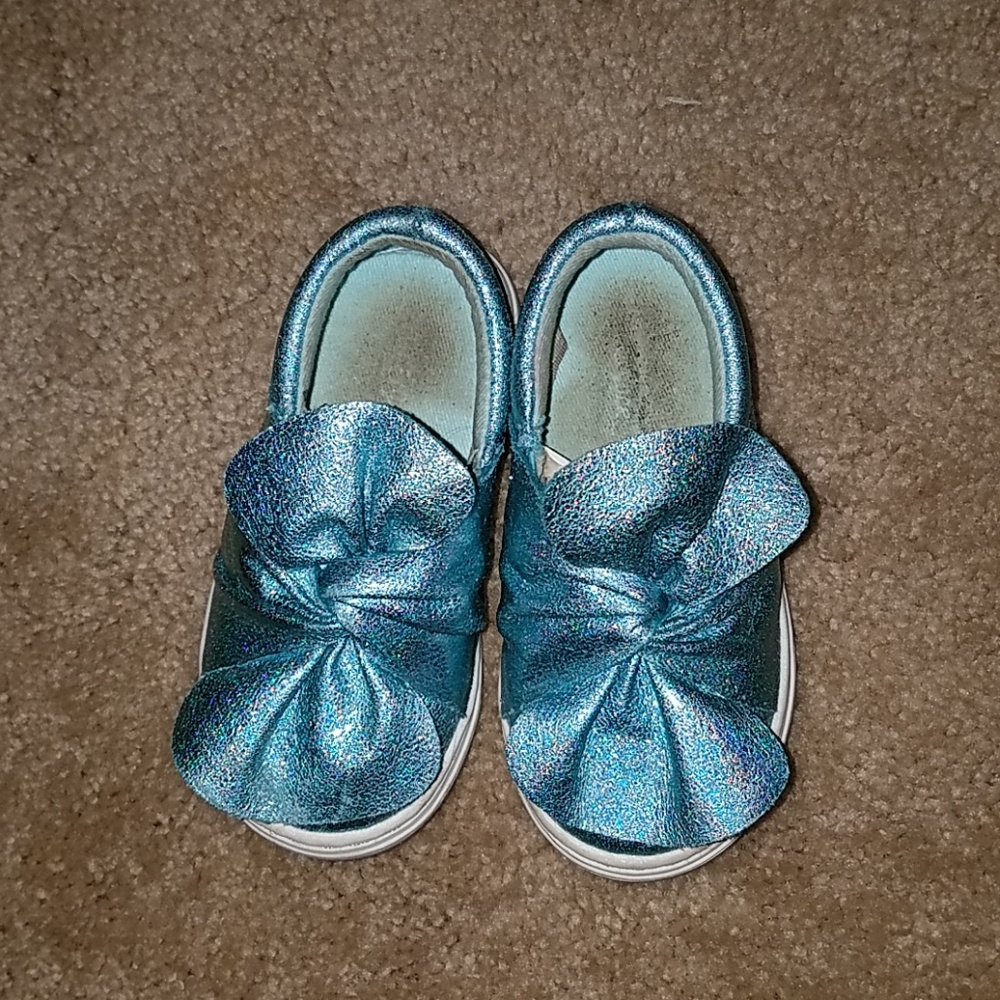 Toddler slips
